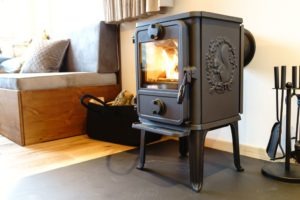 baumhaus-kohlmeise-kamin