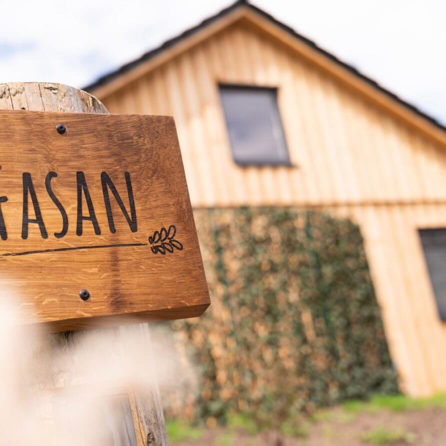 baumhaus-fasan.außenansicht